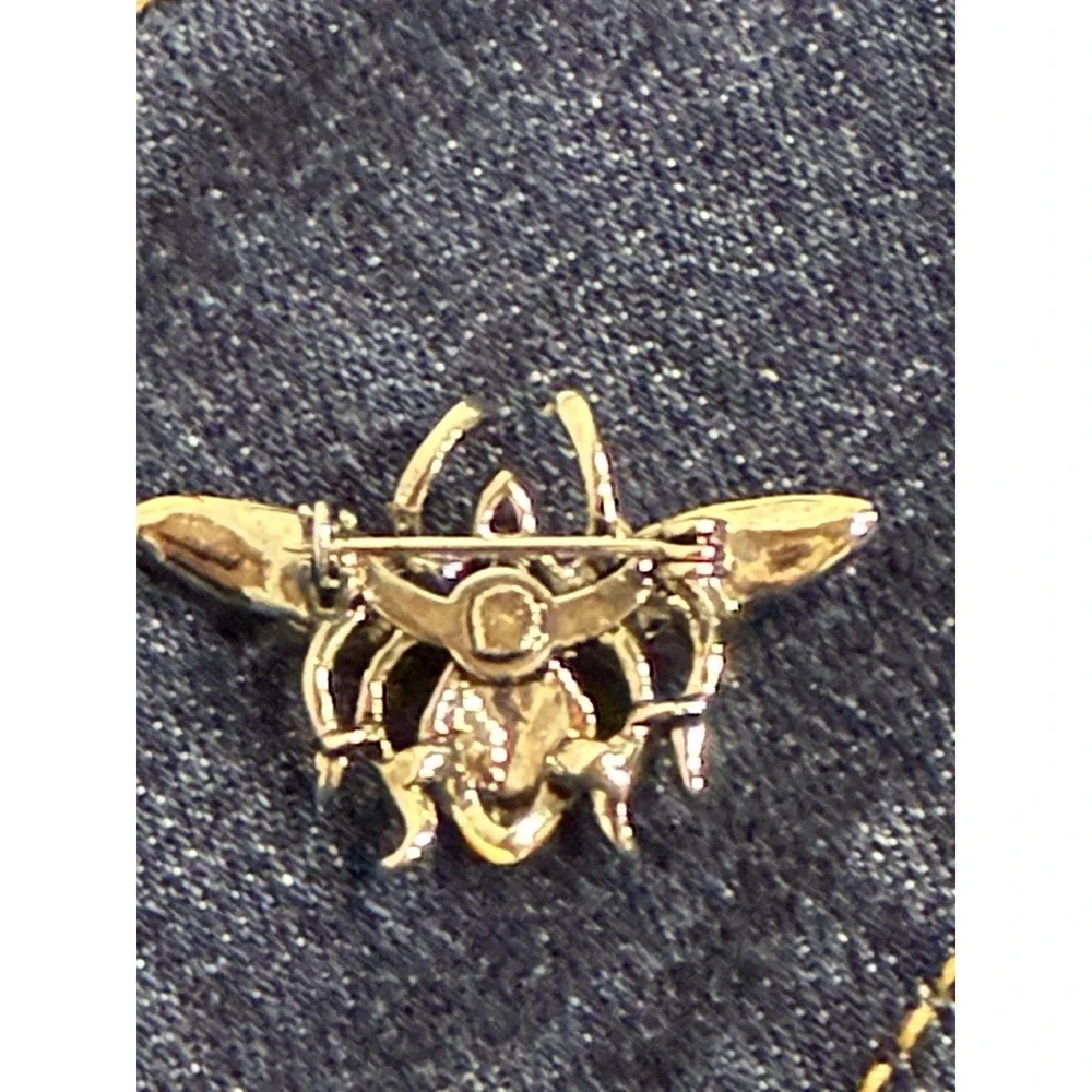 N/A whimsical bee
